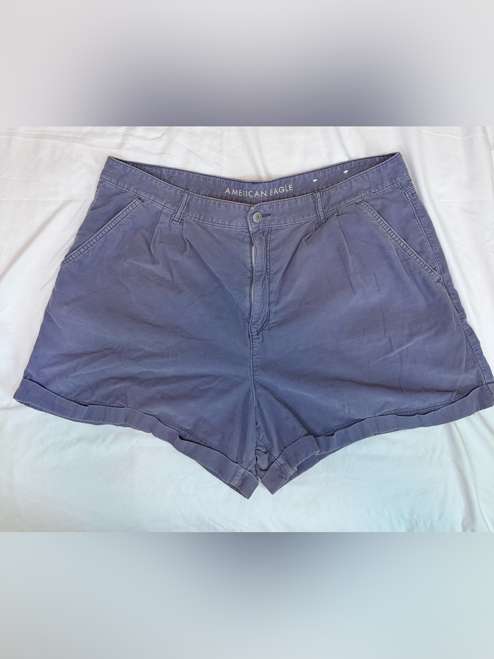 American Eagle Mom Shorts Lavender Corduroy Cuffed Plus Size 18